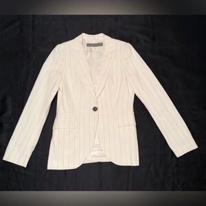 Zara Women’s Ivory Pinstripe Blazer M – Like New